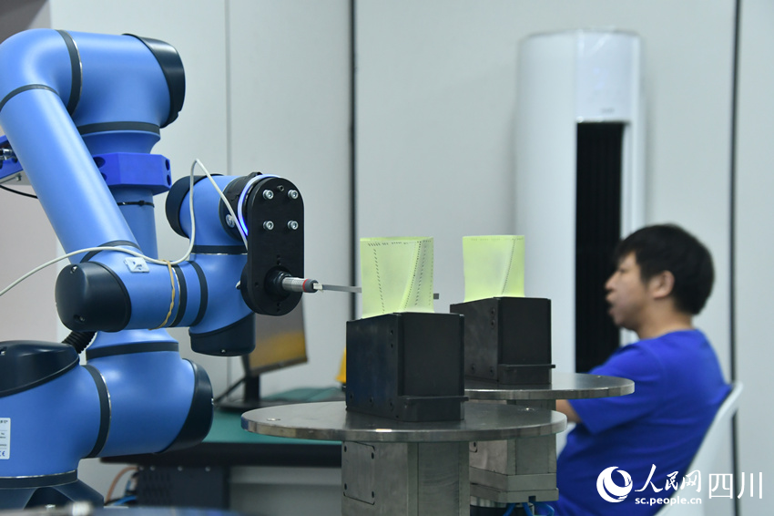 �����׸�ȼ���ǻ�������ظ���͸ƽҶƬ�������ֻ������������� ��������